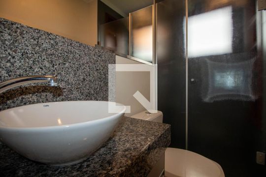 Apartamento à venda com 1 quarto, 50m² em Santa Cecília, Porto Alegre