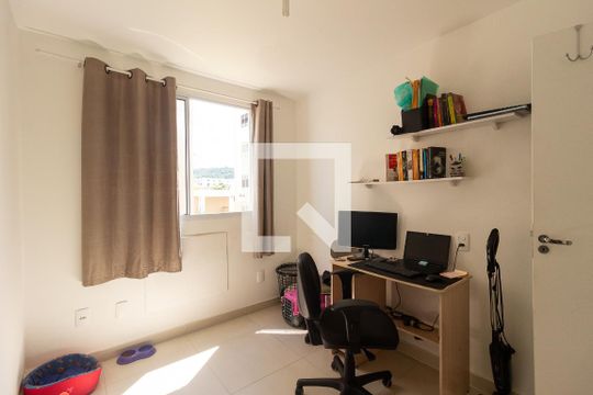 Quarto 2 de apartamento para alugar com 2 quartos, 42m² em Guaratiba, Rio de Janeiro