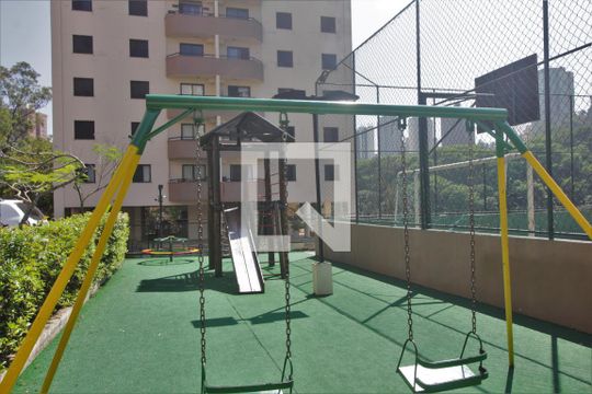 Área Comum - Playground de apartamento para alugar com 1 quarto, 70m² em Jardim Ampliação, São Paulo