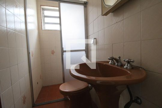 Banheiro comum de casa à venda com 3 quartos, 125m² em Vila São Francisco (zona Sul), São Paulo