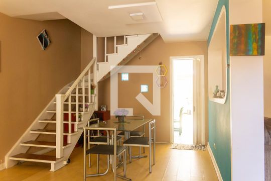 Sala de casa à venda com 5 quartos, 172m² em Socorro, São Paulo