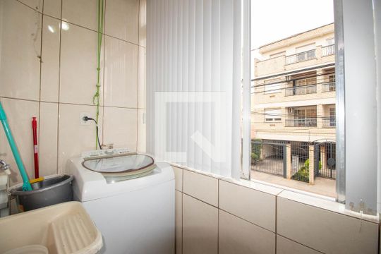 Área de Serviço de apartamento à venda com 2 quartos, 65m² em Passo da Areia, Porto Alegre