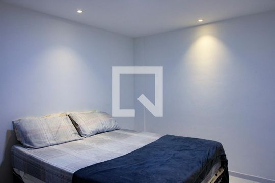 Quarto Suíte de apartamento para alugar com 1 quarto, 37m² em Cocotá, Rio de Janeiro