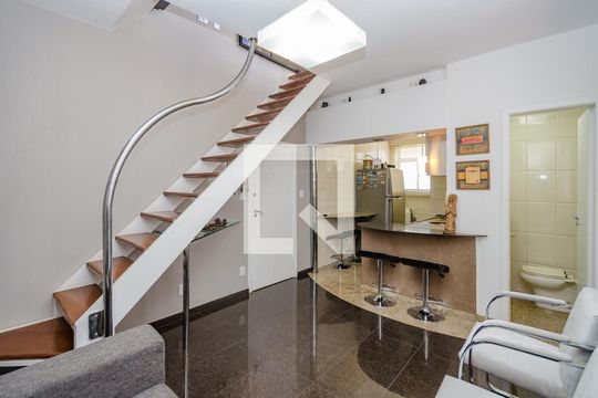 Apartamento para alugar com 2 quartos, 80m² em Coração de Jesus, Belo Horizonte