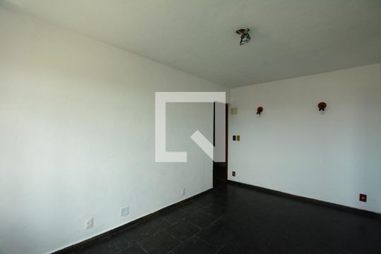 Sala de apartamento para alugar com 2 quartos, 48m² em Oswaldo Cruz, Rio de Janeiro
