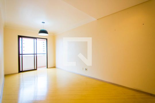 Sala de apartamento à venda com 3 quartos, 76m² em Vila Gilda, Santo André
