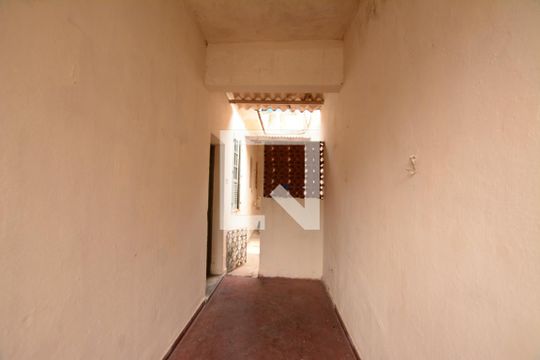 Apartamento para alugar com 1 quarto, 60m² em Vaz Lobo, Rio de Janeiro