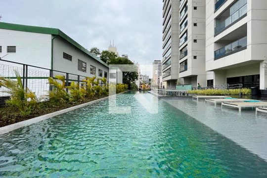 Piscina de kitnet/studio à venda com 1 quarto, 25m² em Cerqueira César, São Paulo