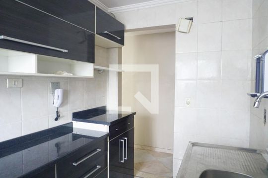 Cozinha de apartamento à venda com 2 quartos, 55m² em Engenheiro Goulart, São Paulo