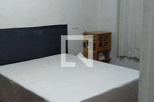 Casa à venda com 3 quartos, 360m² em Sagrada Família, Belo Horizonte
