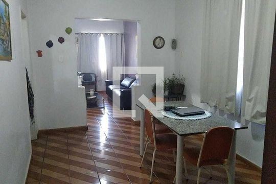 Casa à venda com 3 quartos, 360m² em Sagrada Família, Belo Horizonte