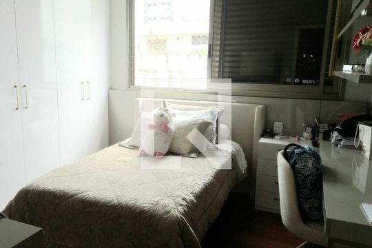 Apartamento à venda com 4 quartos, 178m² em Gutierrez, Belo Horizonte