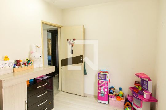 Quarto 2   de casa à venda com 5 quartos, 230m² em Vila Nova Mazzei, São Paulo