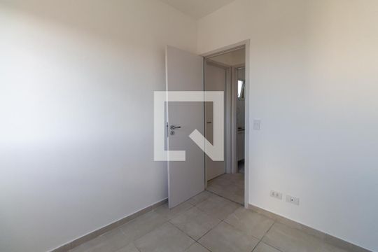 Quarto 1 de apartamento à venda com 2 quartos, 56m² em Sapopemba, São Paulo