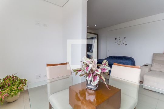 Sala de Jantar de kitnet/studio para alugar com 1 quarto, 43m² em Loteamento Mogilar, Mogi das Cruzes