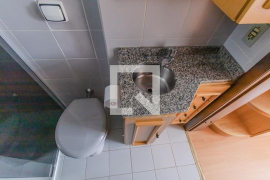 Banheiro da Suíte de apartamento à venda com 1 quarto, 42m² em Portão, Curitiba