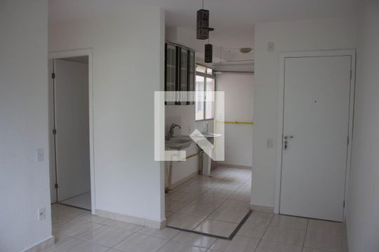 Sala de apartamento para alugar com 2 quartos, 40m² em Colônia (zona Leste), São Paulo