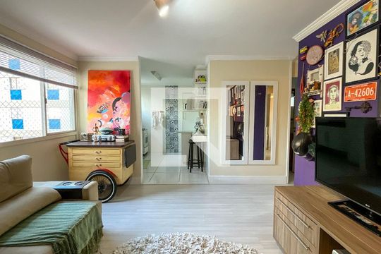 Sala de apartamento à venda com 2 quartos, 70m² em Jardim Íris, São Paulo