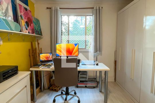 Quarto 1 de apartamento à venda com 2 quartos, 70m² em Jardim Íris, São Paulo
