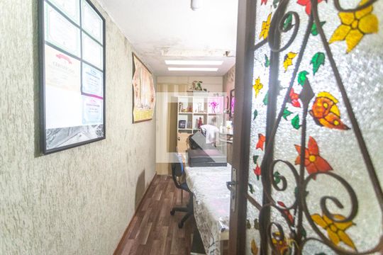 Hall de entrada de casa à venda com 3 quartos, 163m² em Nova Petrópolis, São Bernardo do Campo