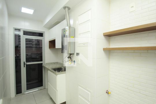 Cozinha de apartamento para alugar com 1 quarto, 43m² em Centro, Rio de Janeiro