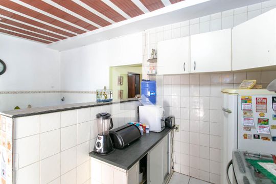Cozinha de casa à venda com 7 quartos, 800m² em Planalto, Belo Horizonte