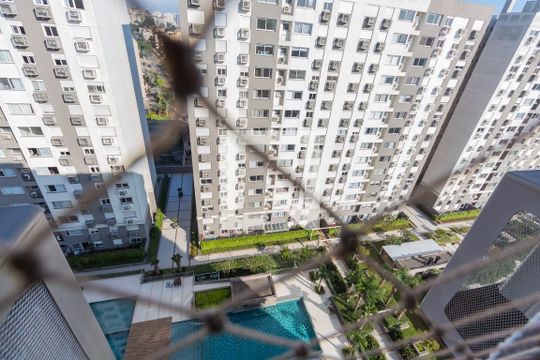 Vista da Suíte de apartamento à venda com 2 quartos, 66m² em São Sebastião, Porto Alegre