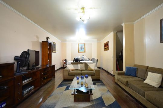 Sala de casa à venda com 3 quartos, 300m² em Vila Mariana, São Paulo