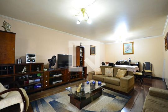 Sala de casa à venda com 3 quartos, 300m² em Vila Mariana, São Paulo