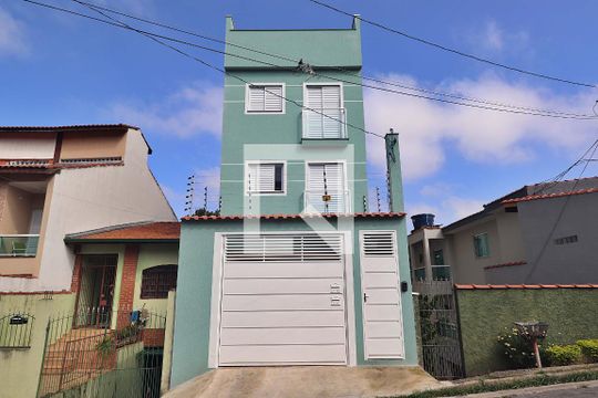 Fachada de apartamento para alugar com 2 quartos, 90m² em Vila Camilópolis, Santo André
