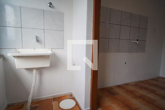 Lavanderia  de apartamento à venda com 1 quarto, 51m² em Rubem Berta, Porto Alegre