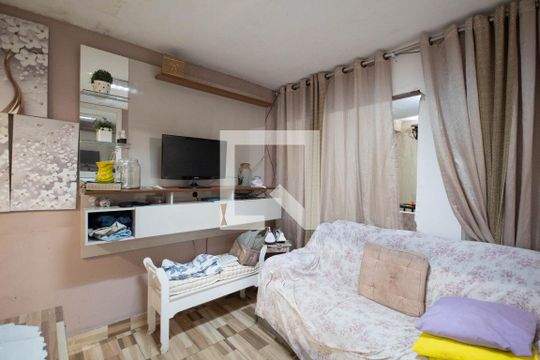 Sala de casa à venda com 2 quartos, 170m² em Novo Osasco, Osasco