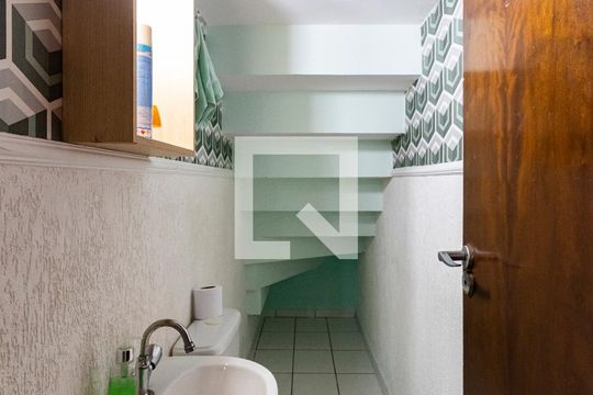 1o. Andar - Lavabo de casa à venda com 3 quartos, 150m² em Vila Gumercindo, São Paulo