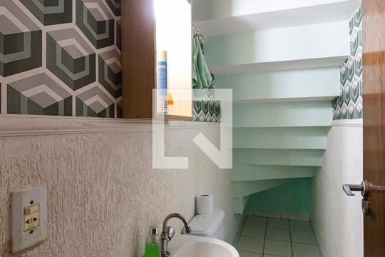 1o. Andar - Lavabo de casa à venda com 3 quartos, 150m² em Vila Gumercindo, São Paulo