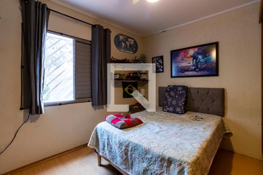2o. Andar - Quarto 1 de casa à venda com 3 quartos, 150m² em Vila Gumercindo, São Paulo