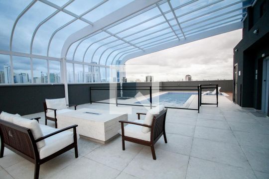 living de kitnet/studio para alugar com 1 quarto, 25m² em Santana, São Paulo