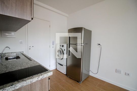 cozinha de kitnet/studio para alugar com 1 quarto, 25m² em Santana, São Paulo
