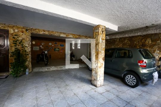 Garagem de casa à venda com 4 quartos, 316m² em Vila Sônia, São Paulo