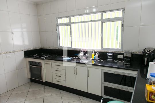 Cozinha de casa à venda com 3 quartos, 180m² em Vila Nova Carolina, São Paulo