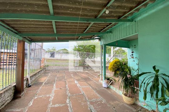 Garagem de casa à venda com 3 quartos, 110m² em Liberdade, Novo Hamburgo