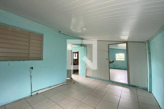 Área Externa de casa à venda com 3 quartos, 110m² em Liberdade, Novo Hamburgo