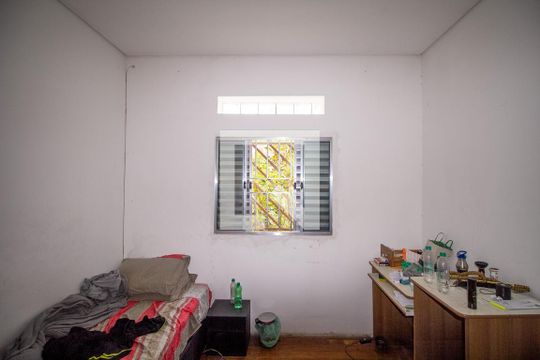 Quarto 1 de casa à venda com 2 quartos, 250m² em Vila Prudente, São Paulo