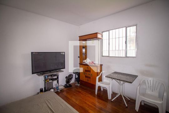 Sala de casa à venda com 2 quartos, 250m² em Vila Prudente, São Paulo