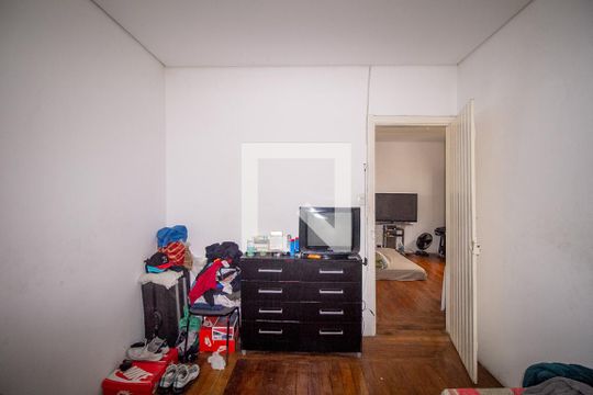 Quarto 1 de casa à venda com 2 quartos, 250m² em Vila Prudente, São Paulo