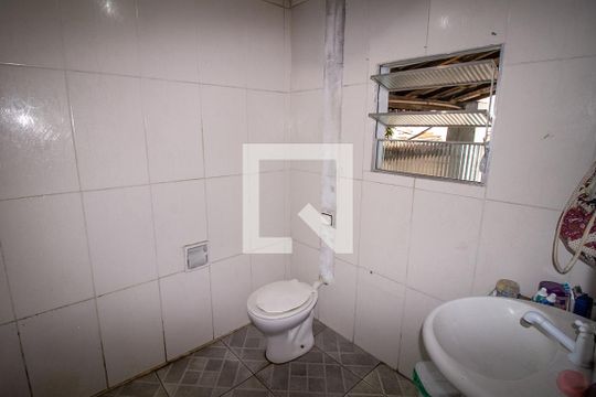 Banheiro de casa à venda com 2 quartos, 250m² em Vila Prudente, São Paulo