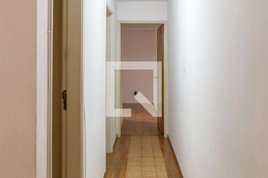 Corredor de apartamento à venda com 1 quarto, 84m² em Vila Romana, São Paulo