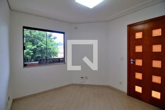 Escritório de casa à venda com 4 quartos, 400m² em Vila Valparaiso, Santo André