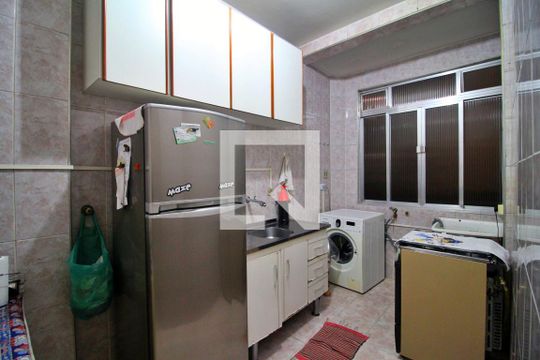 Cozinha e Área de Serviço de apartamento para alugar com 2 quartos, 66m² em Centro, Santo André