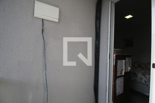 Varanda Suíte 3 de casa à venda com 3 quartos, 125m² em Parque Pinheiros, Taboão da Serra
