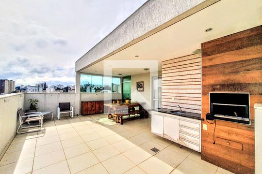 Apartamento à venda com 3 quartos, 182m² em Pampulha, Belo Horizonte